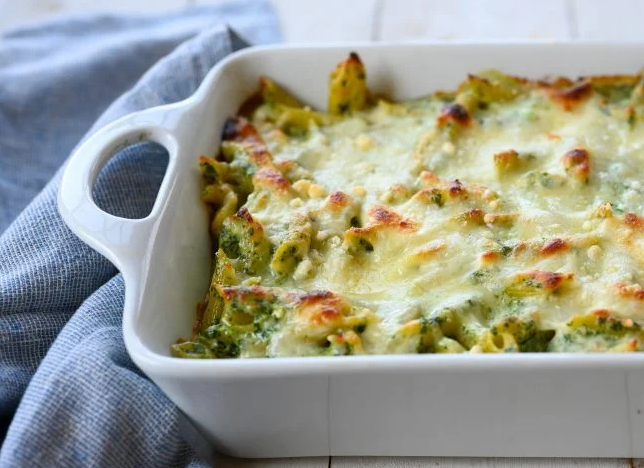 Baked Penne Rigate with Spinach Recipe